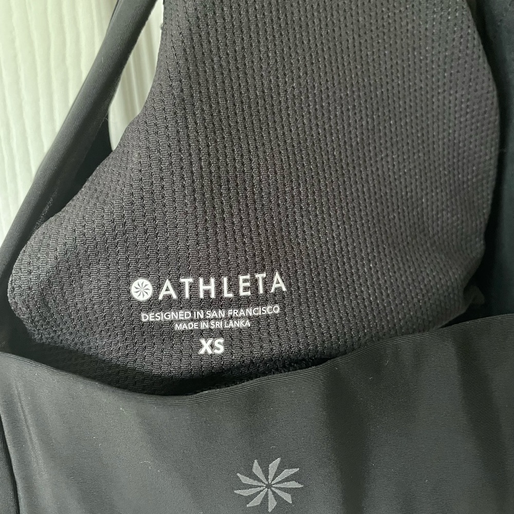 Athleta Black Zip Along Sports Bra A-C Size XS - Picture 4 of 4